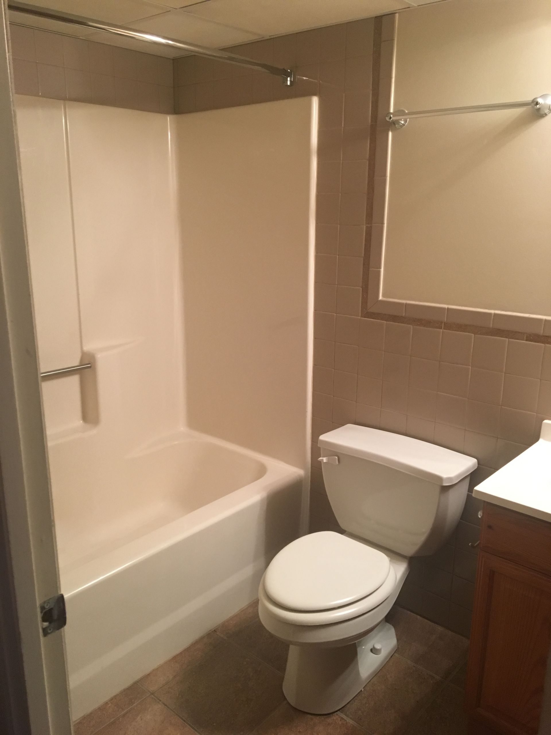 Unit 823 Huron 2