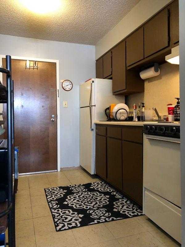Unit 909 Huron 2
