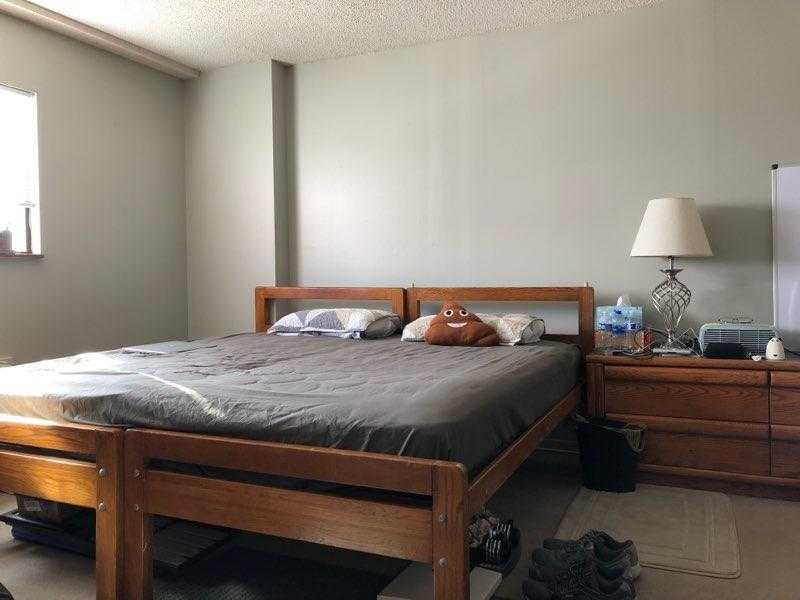 Unit 909 Huron 2