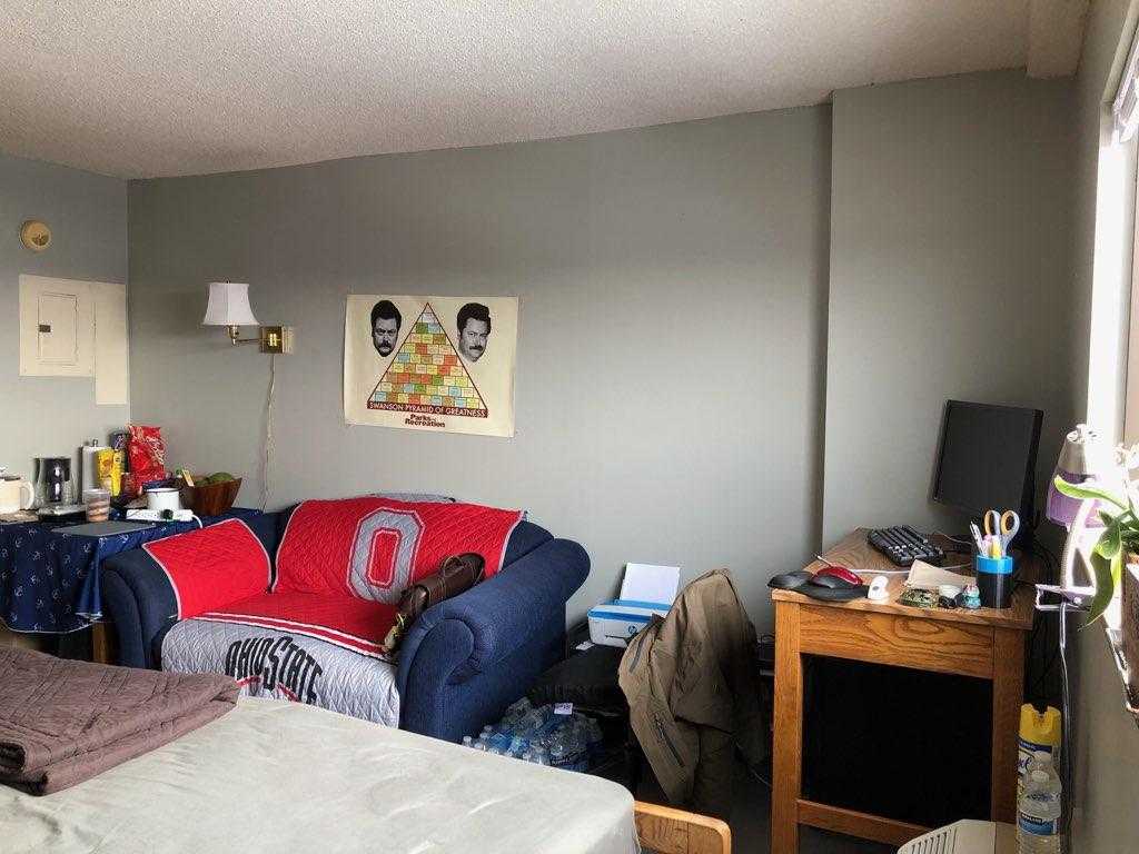Unit 909 Huron 2