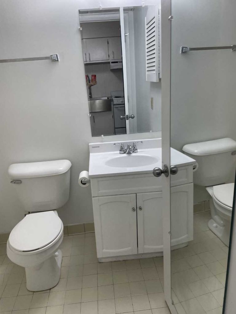 SUBLEASE- Unit 802- H3 Studio