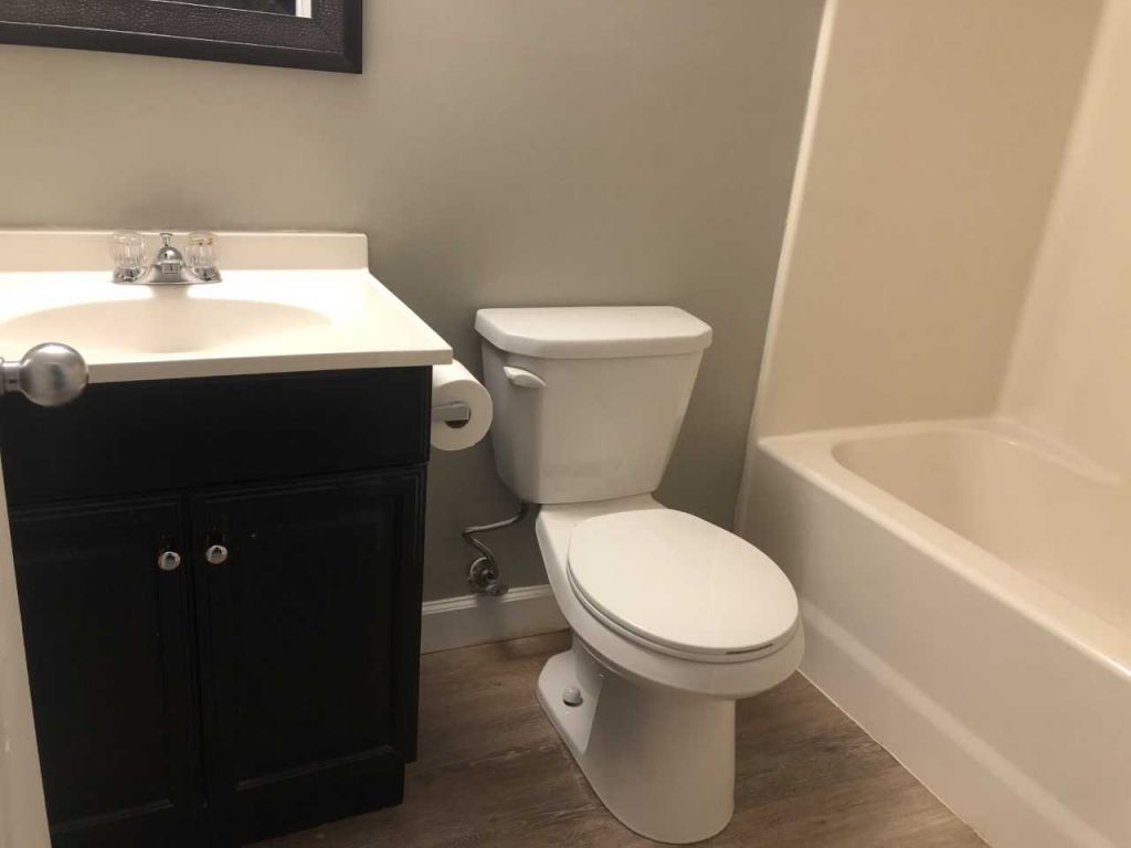 SUBLEASE – Unit 1009 Huron 2