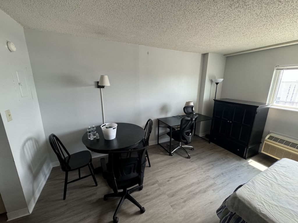 Unit 803 – Huron 2