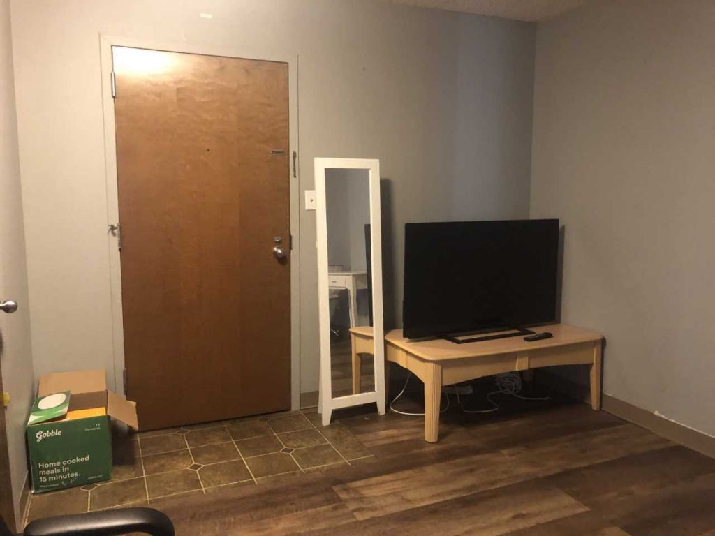 SUBLEASE Unit 313 – Olentangy 2