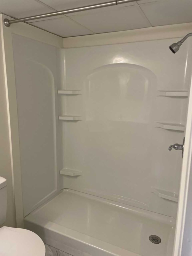 SUBLEASE Unit 807 – Huron 2