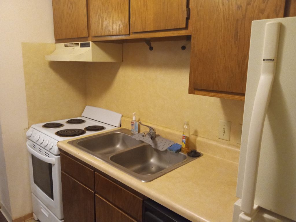 Unit 429 Olentangy 2- Available NOW