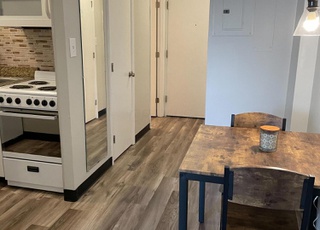 Unit 215 – Huron 4