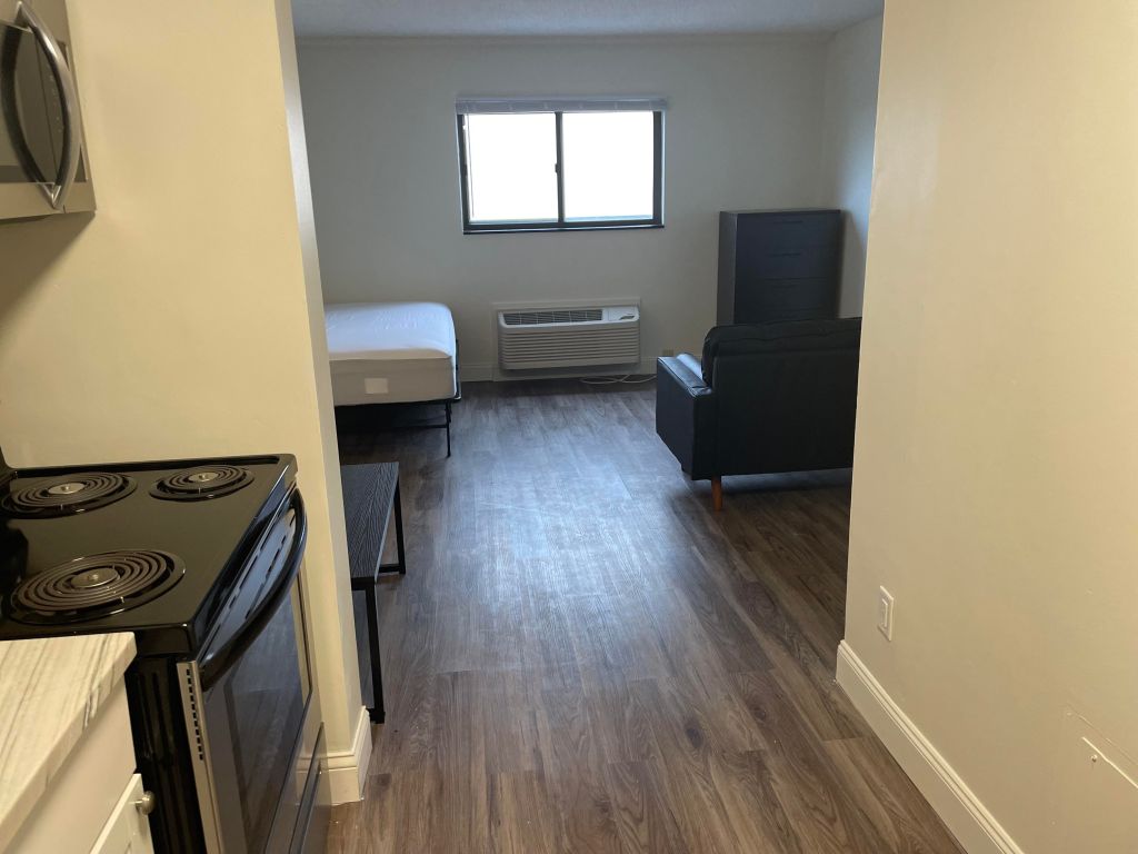 Unit 821 – Huron 2