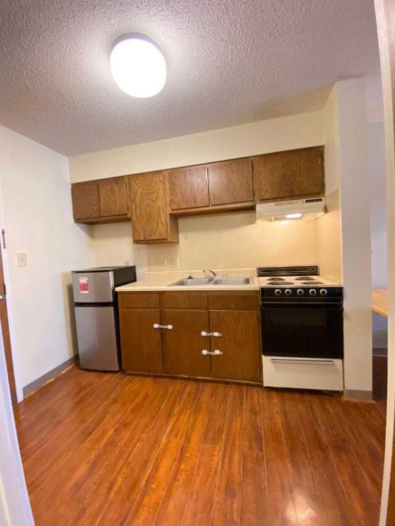 SUBLEASE Unit 725 – Huron 2
