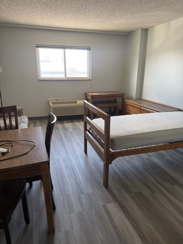 Unit 403- Huron 2